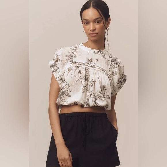 Anthropologie Tops - Pilcro Anthropologie Print Ruffle Puff Sleeve Crop black/white XXS top NWT